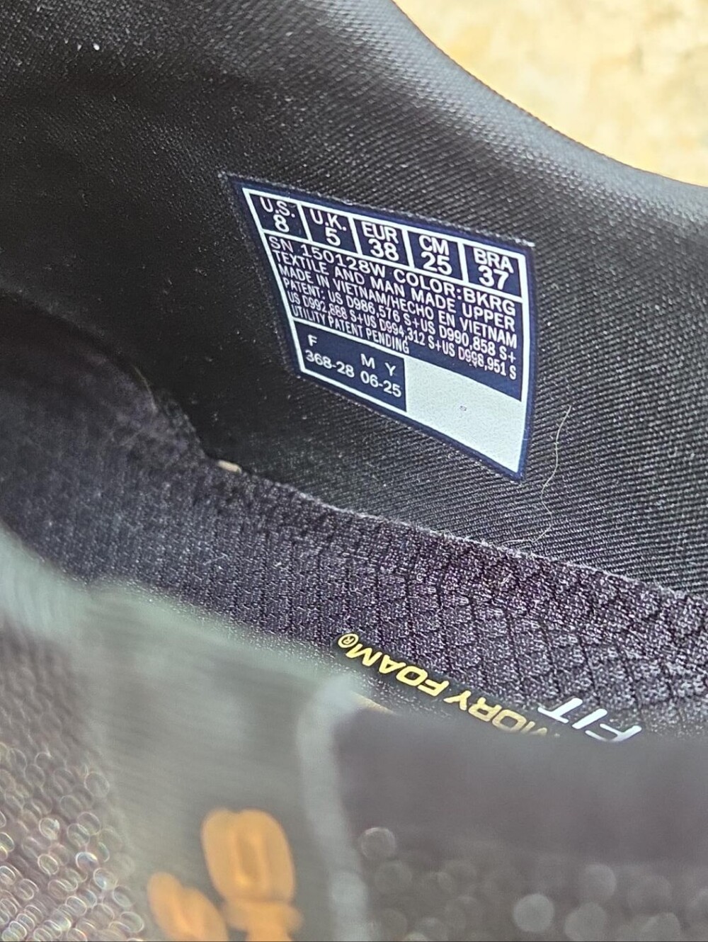 Skechers Slip-ins Summits Women’s 8 Wide Black Rose Gold NWT - Picture 3 of 5